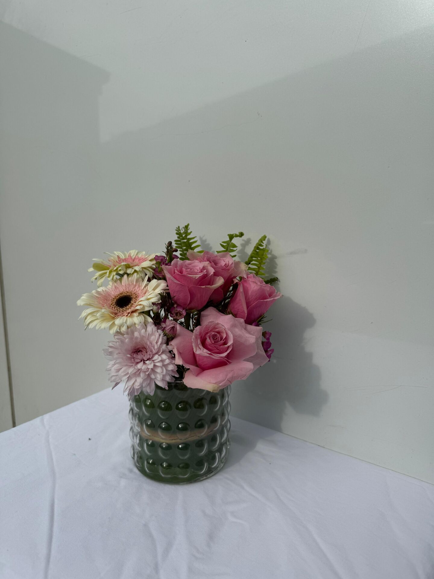 Cinzia Pembe Somon Gül Vazo Arajman