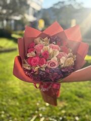 Pretty Woman Protea Bansia Buket
