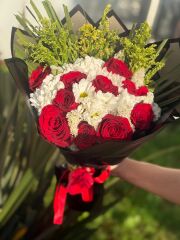 Somon Beyaz Papatya Kırmızı Gül Buketi