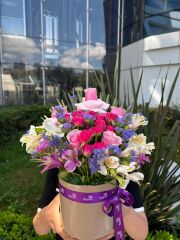 Daniela Pastel Kutu Çiçek